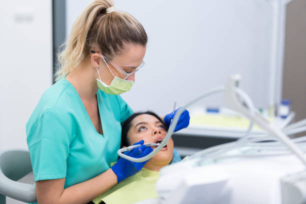 Best Emergency Dentist for Knocked-Out Tooth in Holyoke, MA